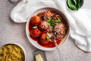 Slow Cooker Turkey Meatballs in Marinara
