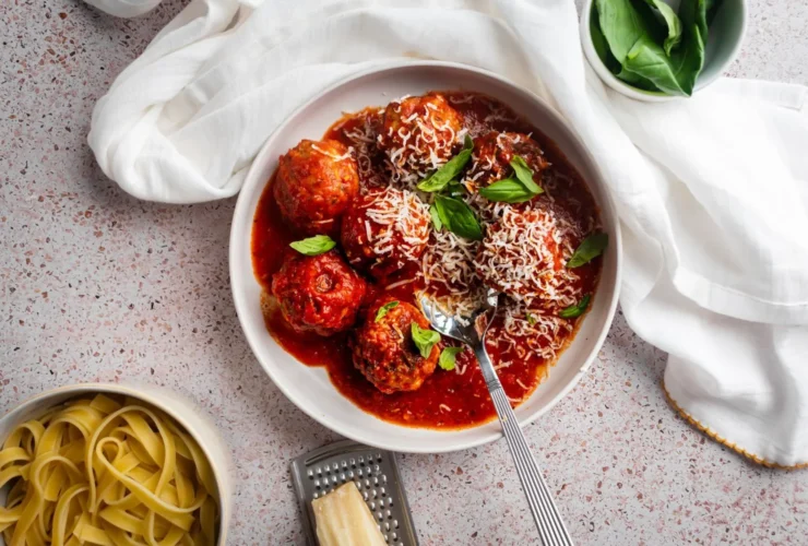 Slow Cooker Turkey Meatballs in Marinara