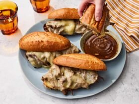 Slow Cooker French Dip Sandwiches with Au Jus