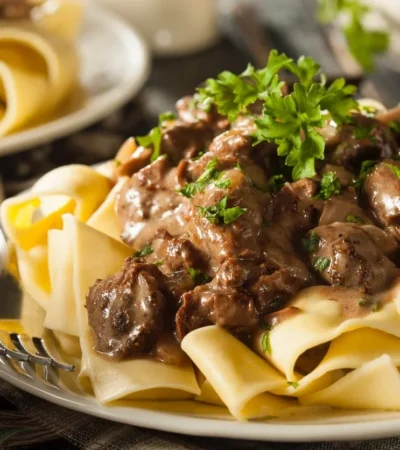 Slow Cooker Beef Stroganoff with Egg Noodles