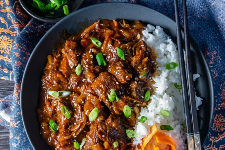 Slow Cooker Korean Beef (Bulgogi Style)